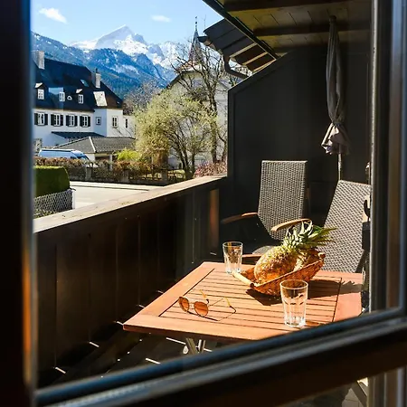 Alpen-residence 公寓 *